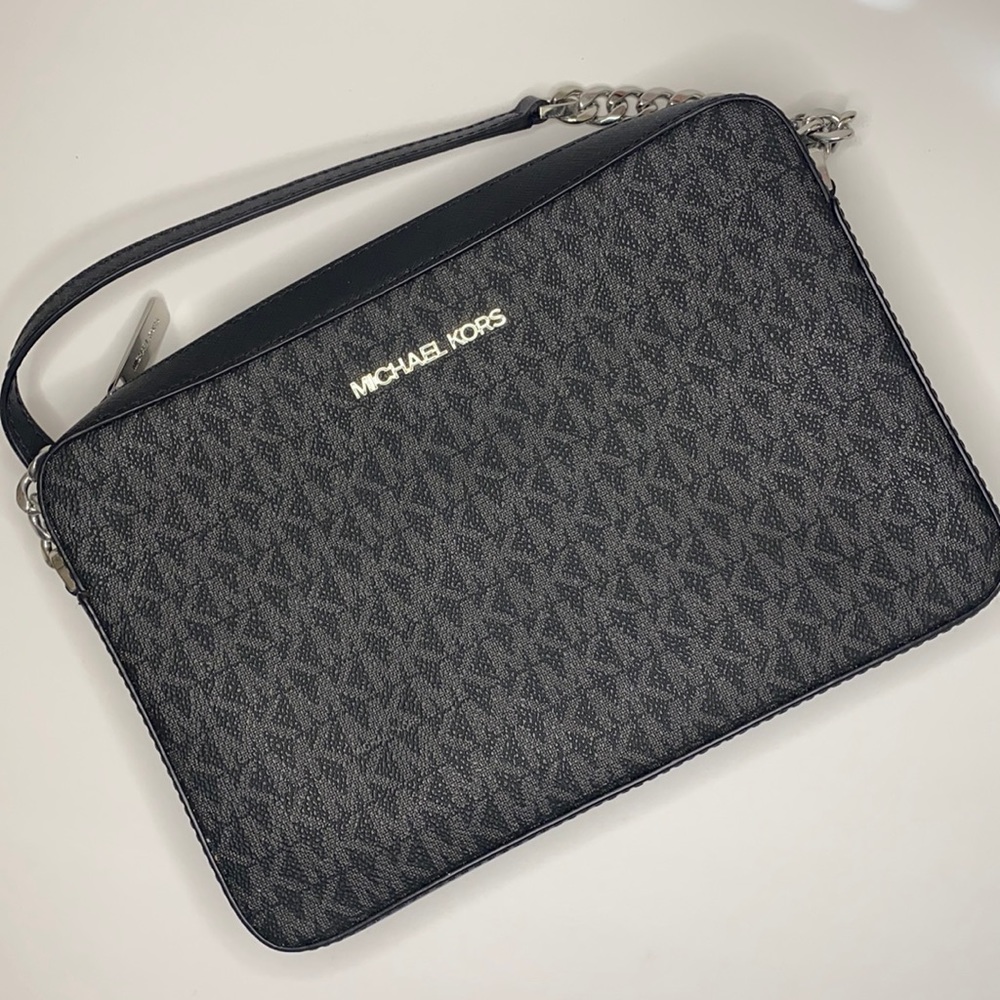 Michael Kors Jet Set Large Crossbody